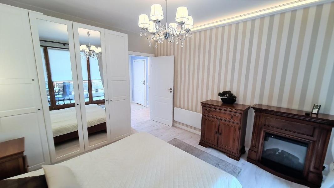 Apt Miedzymorze - Apartamenty Wypoczynkowe Юрата Экстерьер фото